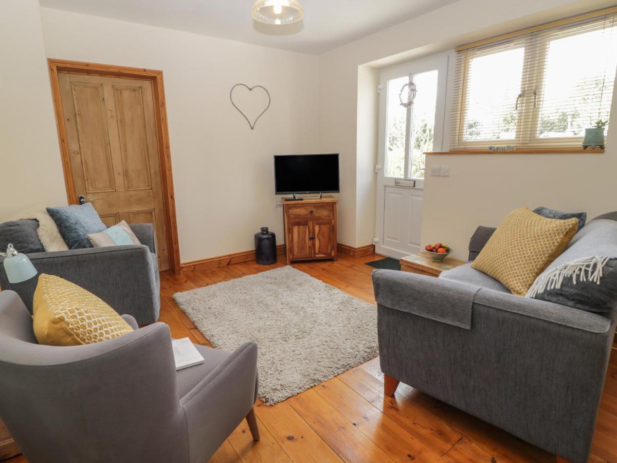 Honeysuckle Cottage Helston Extérieur photo