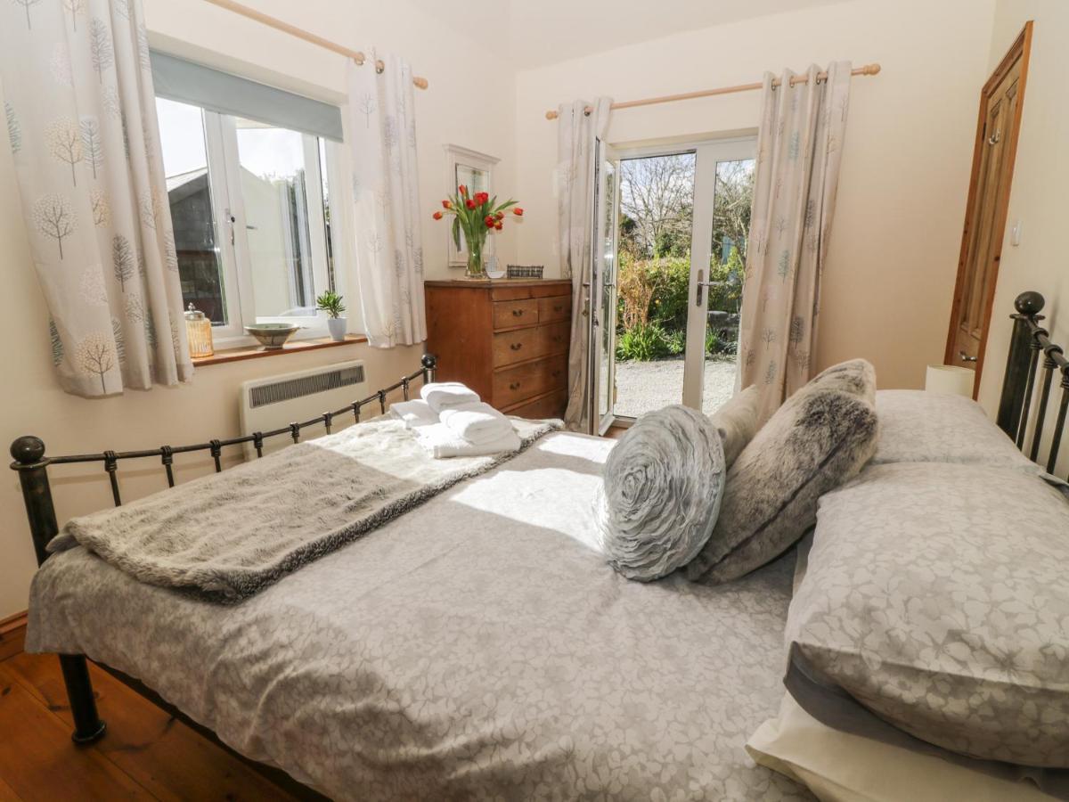 Honeysuckle Cottage Helston Extérieur photo